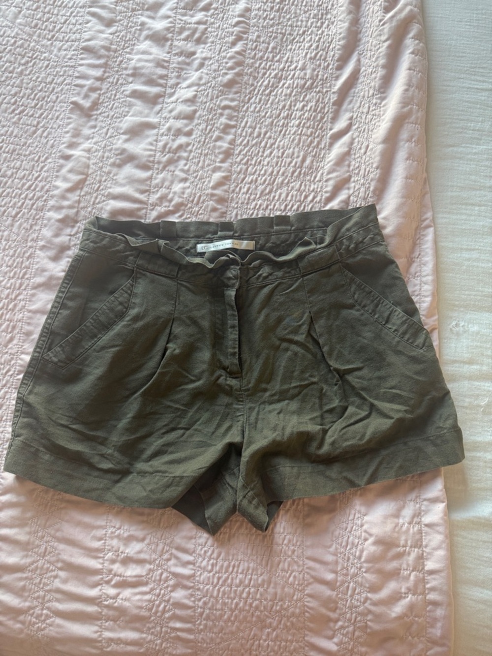 LC Lauren Conrad Olive Green High-Waist Relaxed Shorts linen and cotton